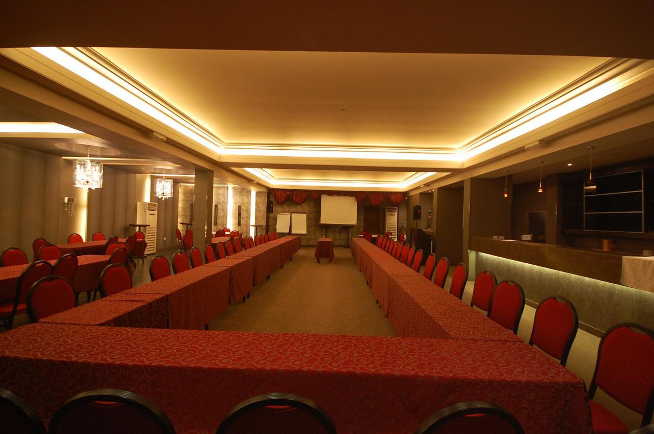 Mamba Point Hotel Monrovia Esterno foto