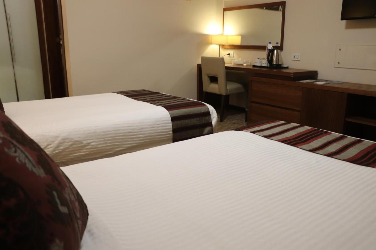 Mamba Point Hotel Monrovia Esterno foto