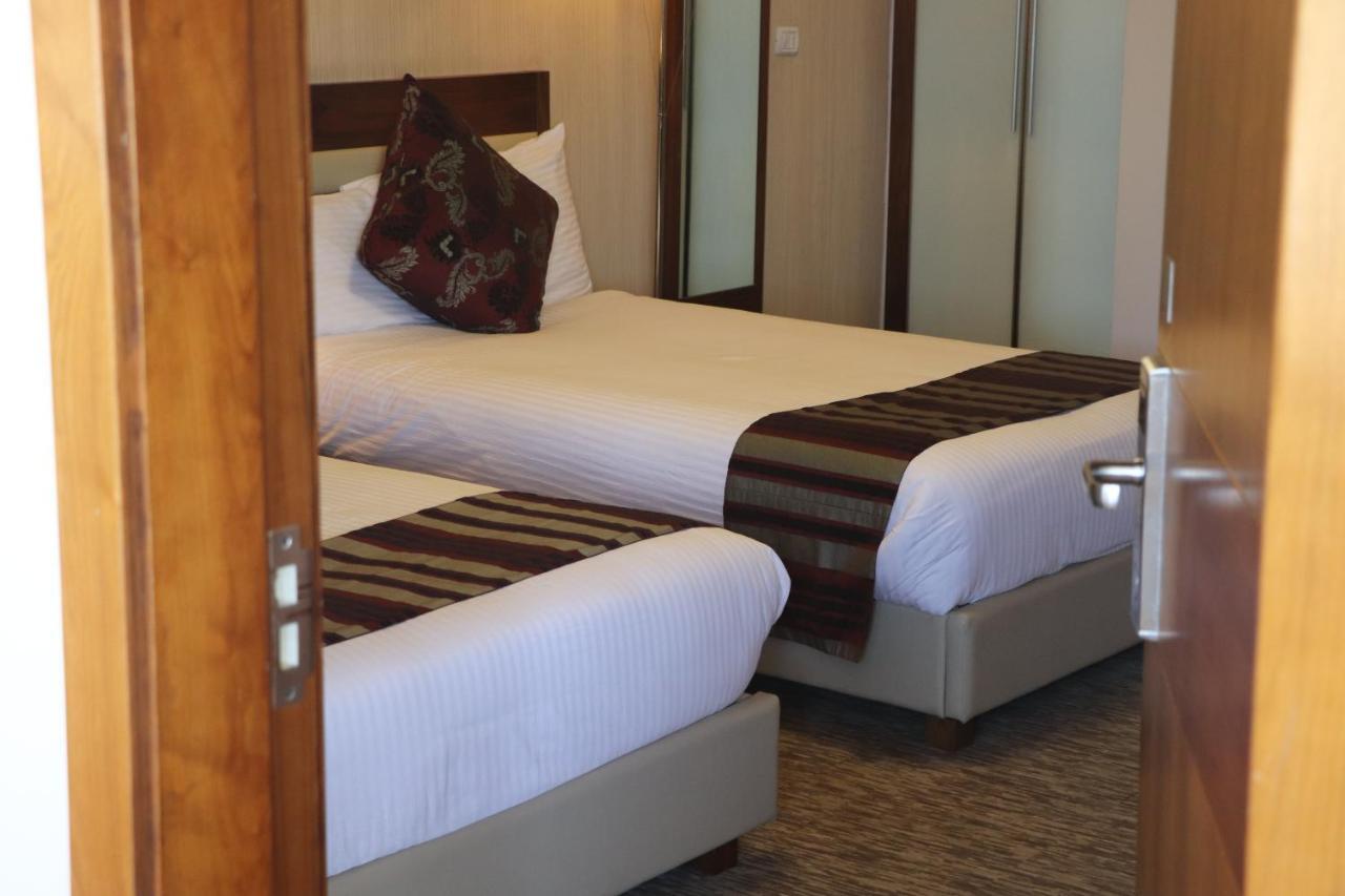 Mamba Point Hotel Monrovia Esterno foto