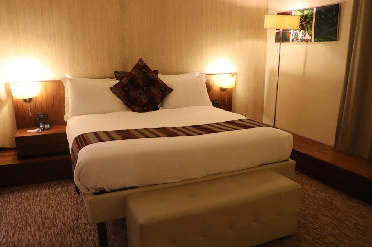 Mamba Point Hotel Monrovia Esterno foto